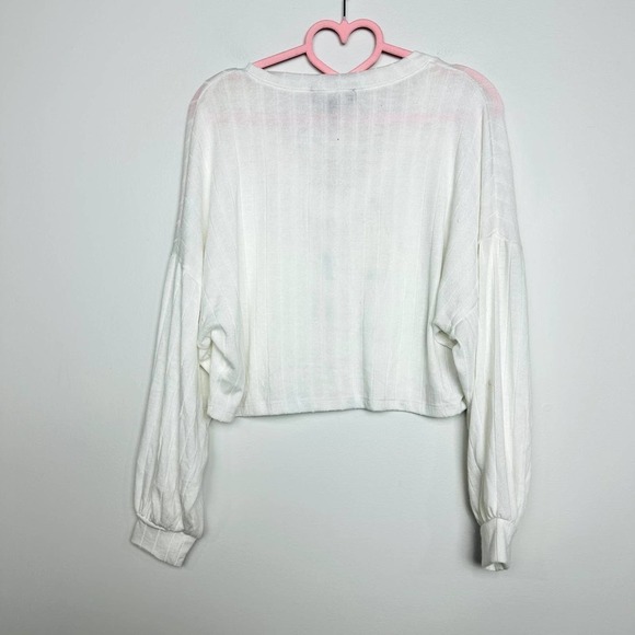 Lulus NWOT Wide Rib V-Neck Dropped Sleeve Oversized Cropped Top White Size XS - Picture 9 of 12
